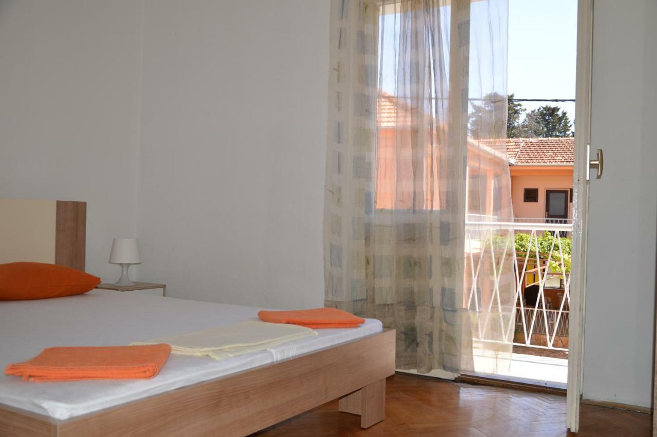 Apartman Paulina ビビニェ エクステリア 写真