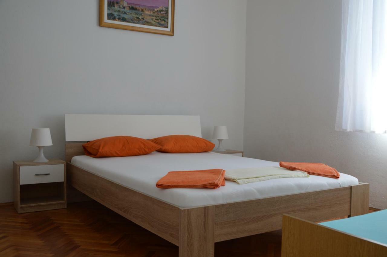 Apartman Paulina ビビニェ エクステリア 写真