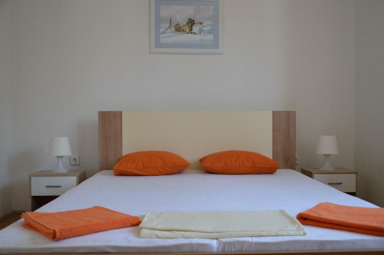Apartman Paulina ビビニェ エクステリア 写真